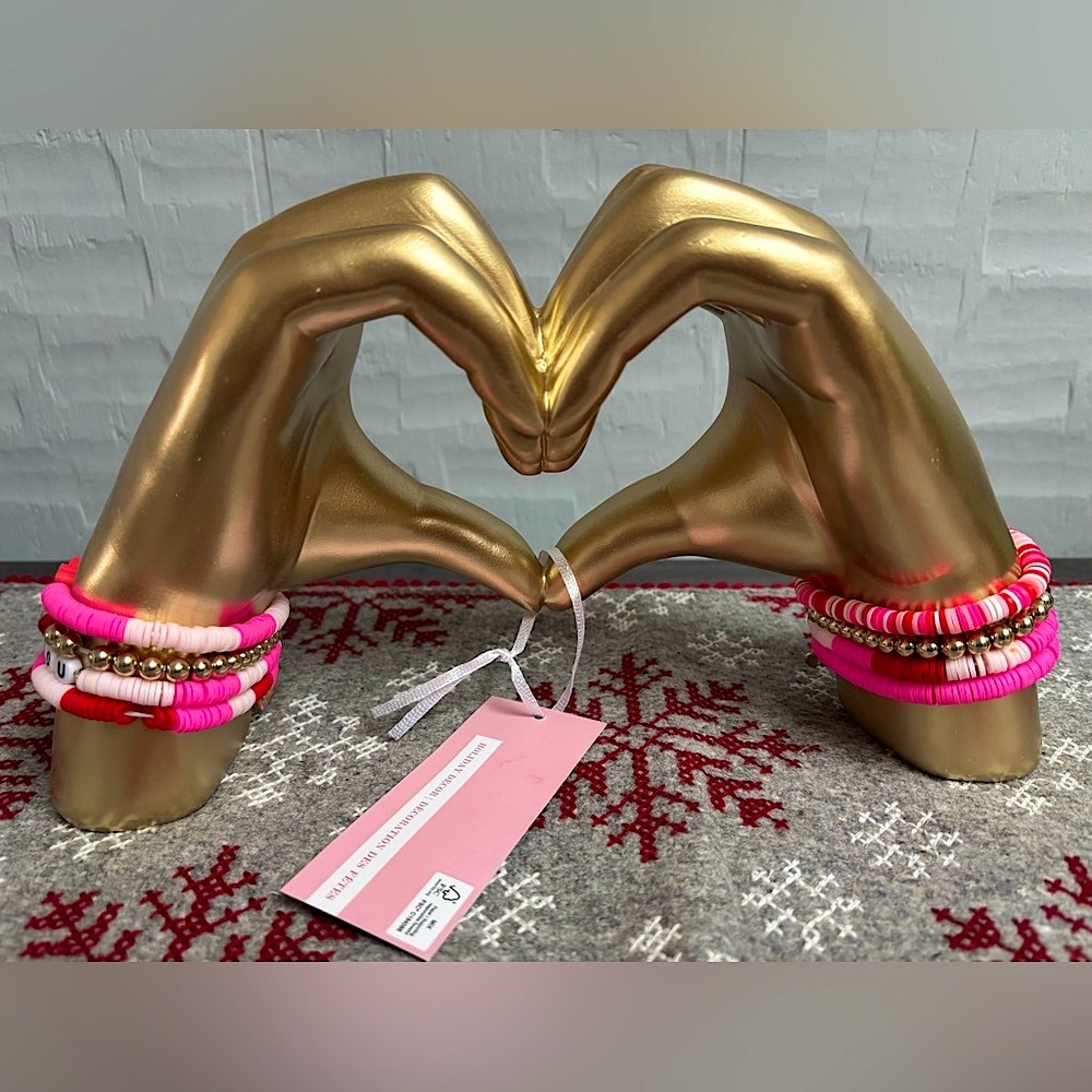 Love Hand Symbol with Bracelets - Picture 3 of 7